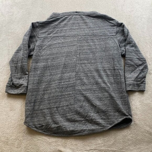 Columbia Women's T-Shirt Large Pullover Long Sleeve Gray Striped Athleisure Casu - Picture 9 of 9